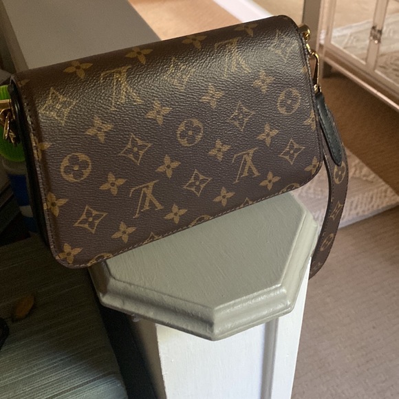 Louis Vuitton bag - Picture 8 of 17
